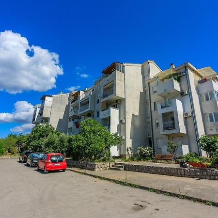 Apartment Pek Цриквениця Екстер'єр фото