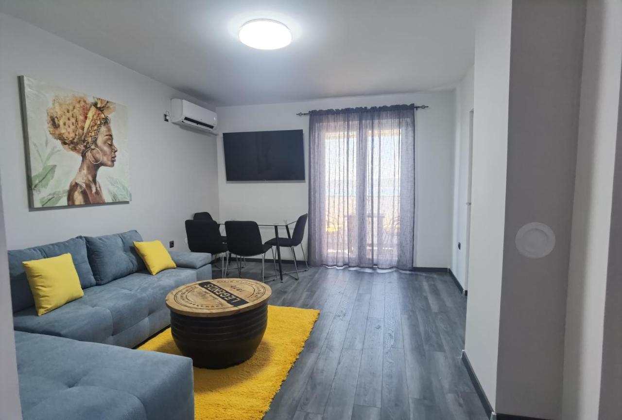 Apartment Pek Цриквениця Екстер'єр фото