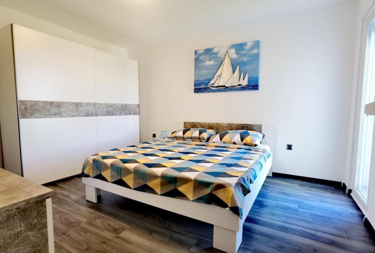 Apartment Pek Цриквениця Екстер'єр фото