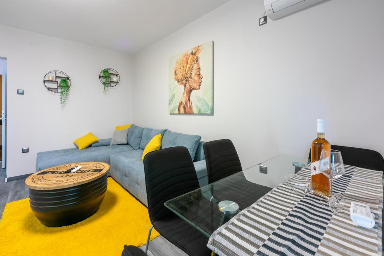 Apartment Pek Цриквениця Екстер'єр фото