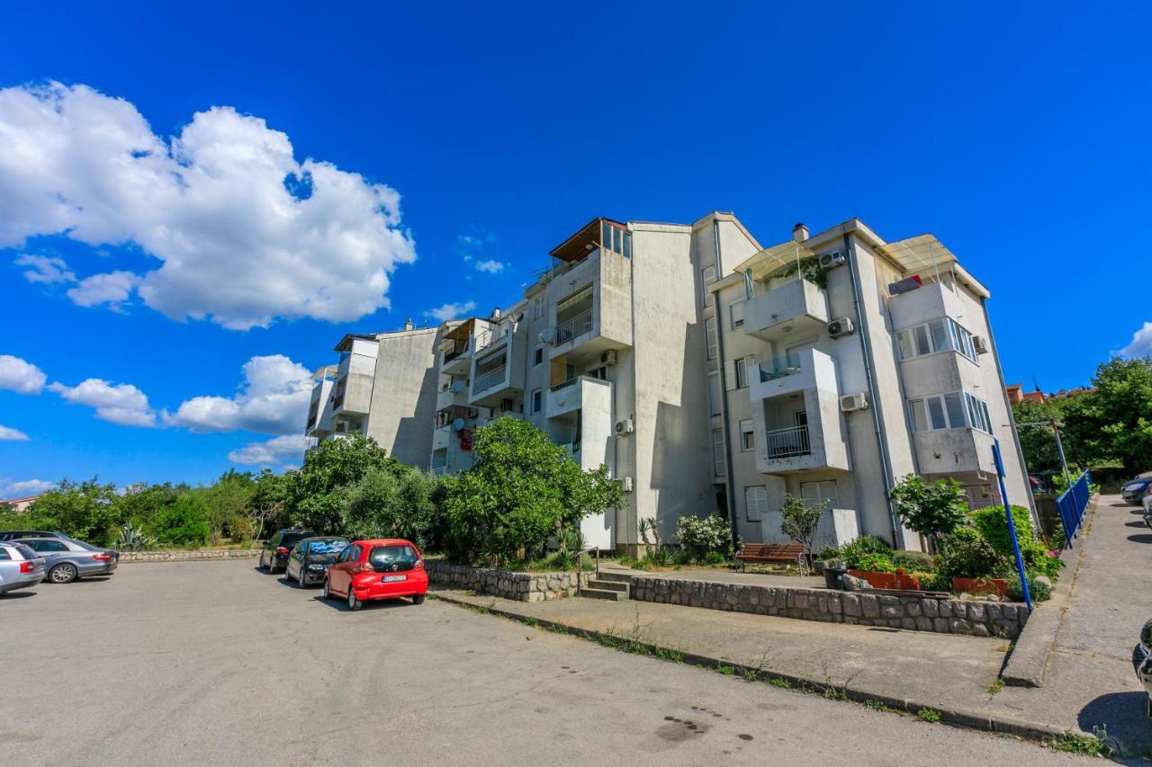 Apartment Pek Цриквениця Екстер'єр фото